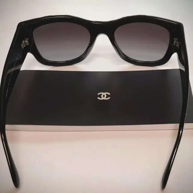 샤넬 선그라스 CHANEL SUN GLASSES 정품색안경