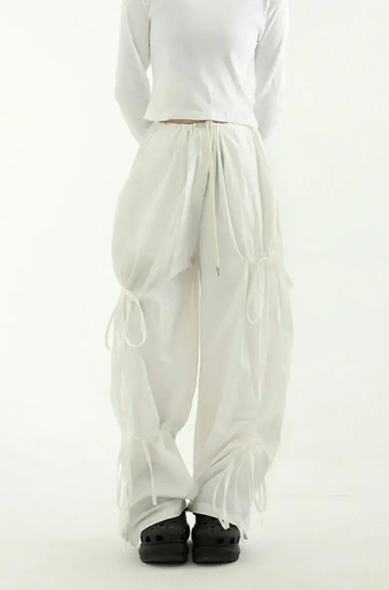 로컬맨션 paper shirring banding pants