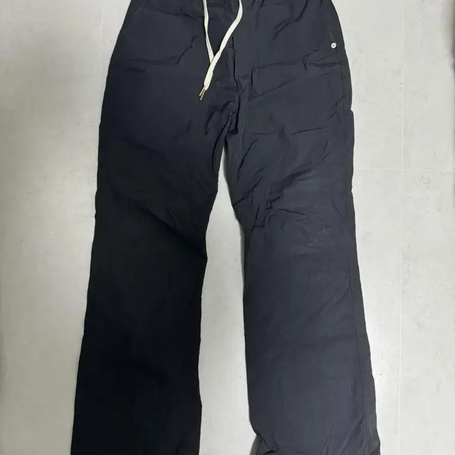 언타이틀드(untitled) nlyon bootscut pants