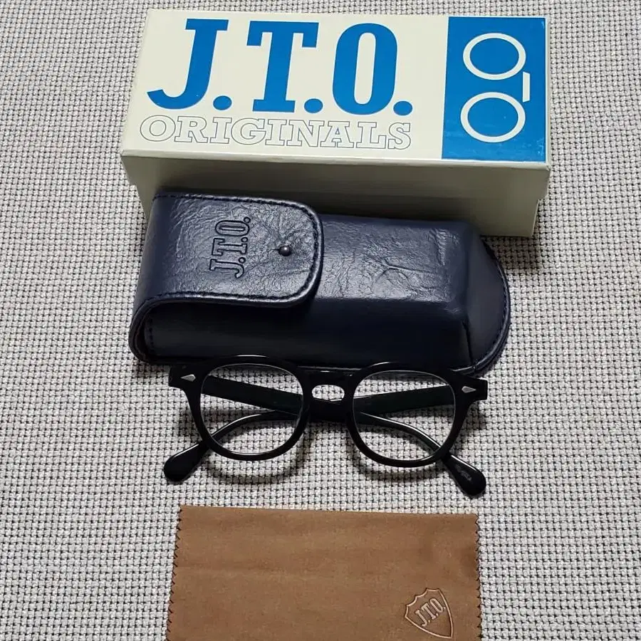 JULIUS TART OPTICAL 줄타 줄리어스 타르트옵티컬AR JTO