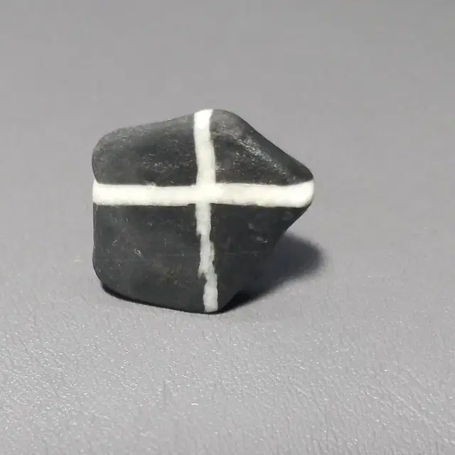 희귀 자연석 십자가[natural stone cross]