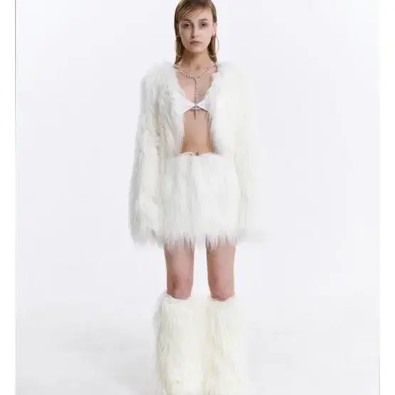 csdclb Yeti white reversible faux fur