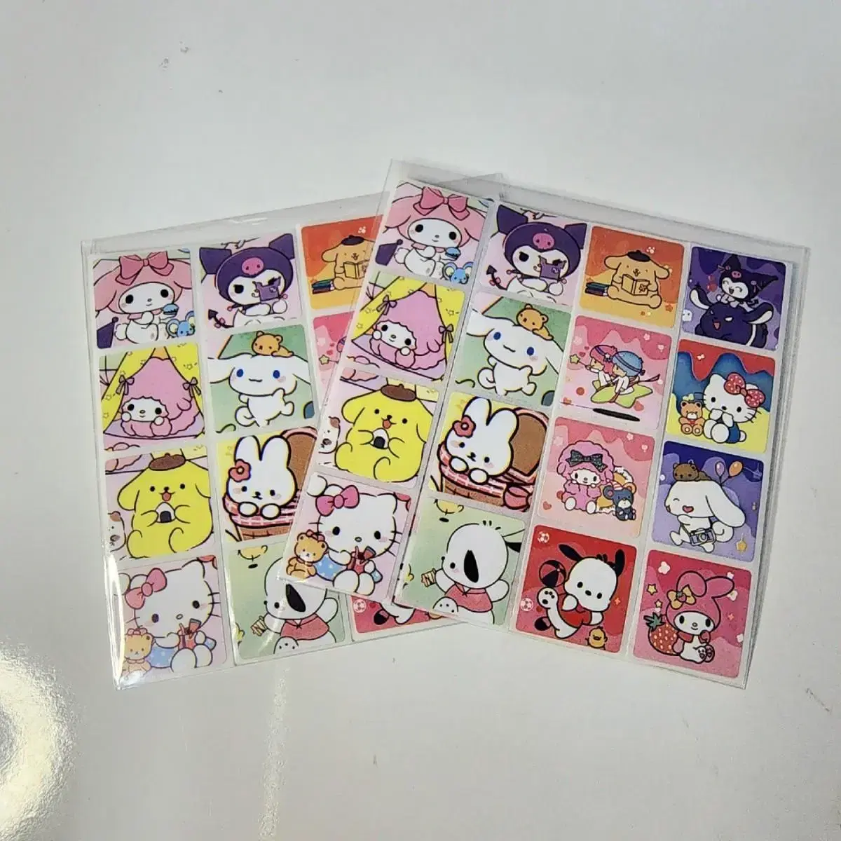 SanrioGroup Small PortionStickers Mamel Kuromi Pompoo Pochaco Cinnamon Roll Kitty