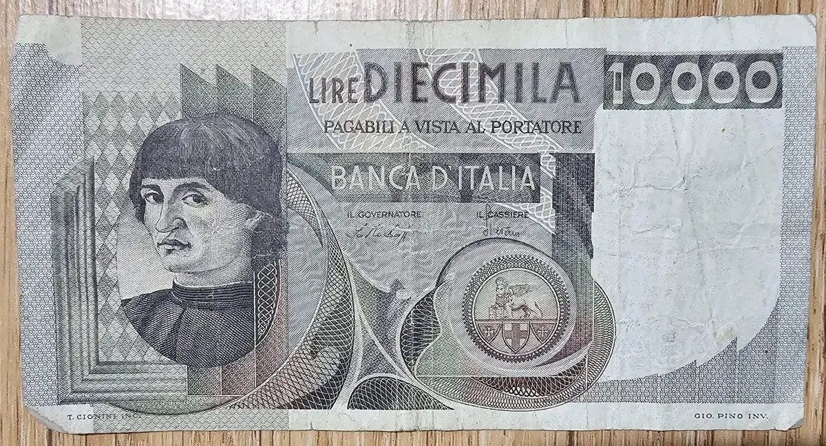 10,000-lira banknote of Italy