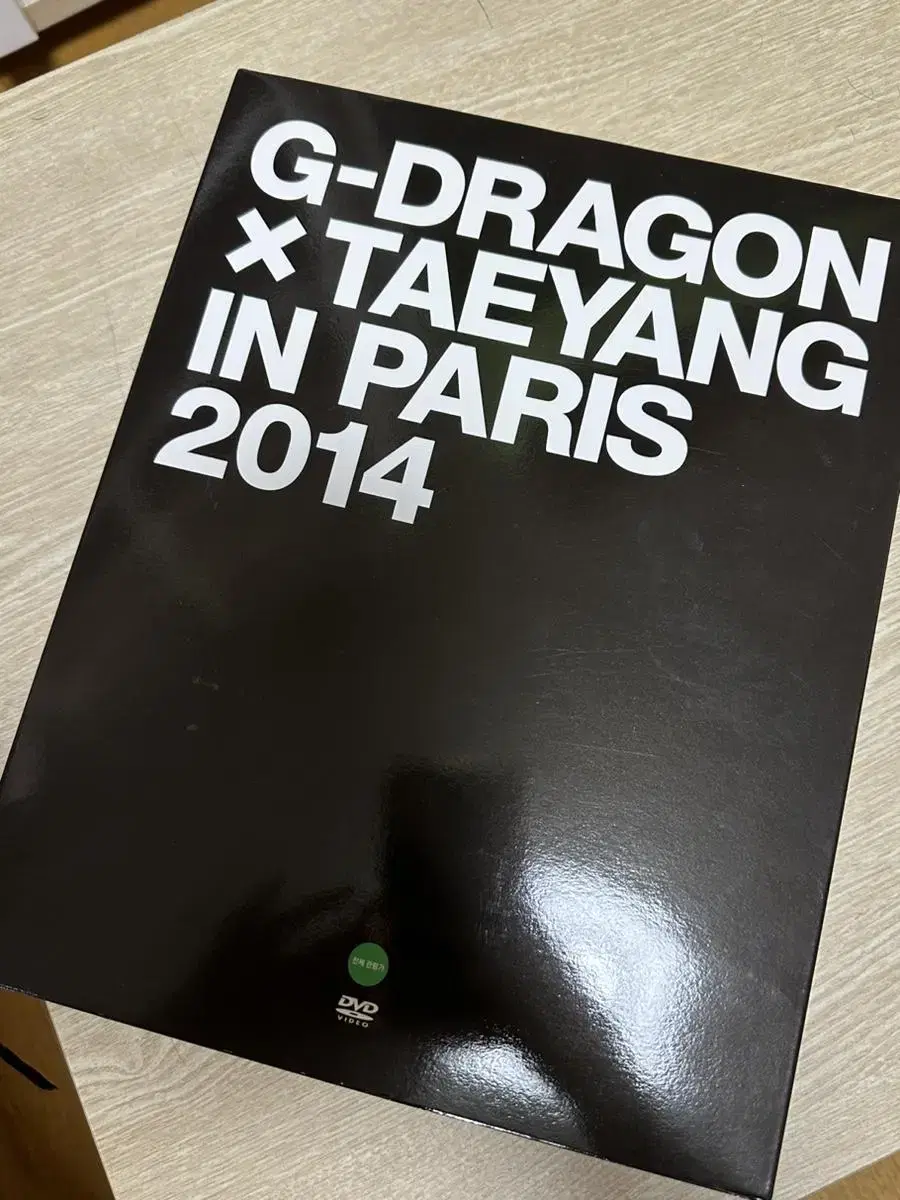 G-Day Taeyang Paris Photo Album