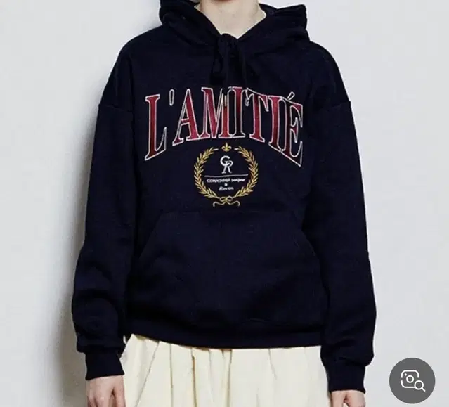 론론 Lamitie Hoodie Navy 후드티