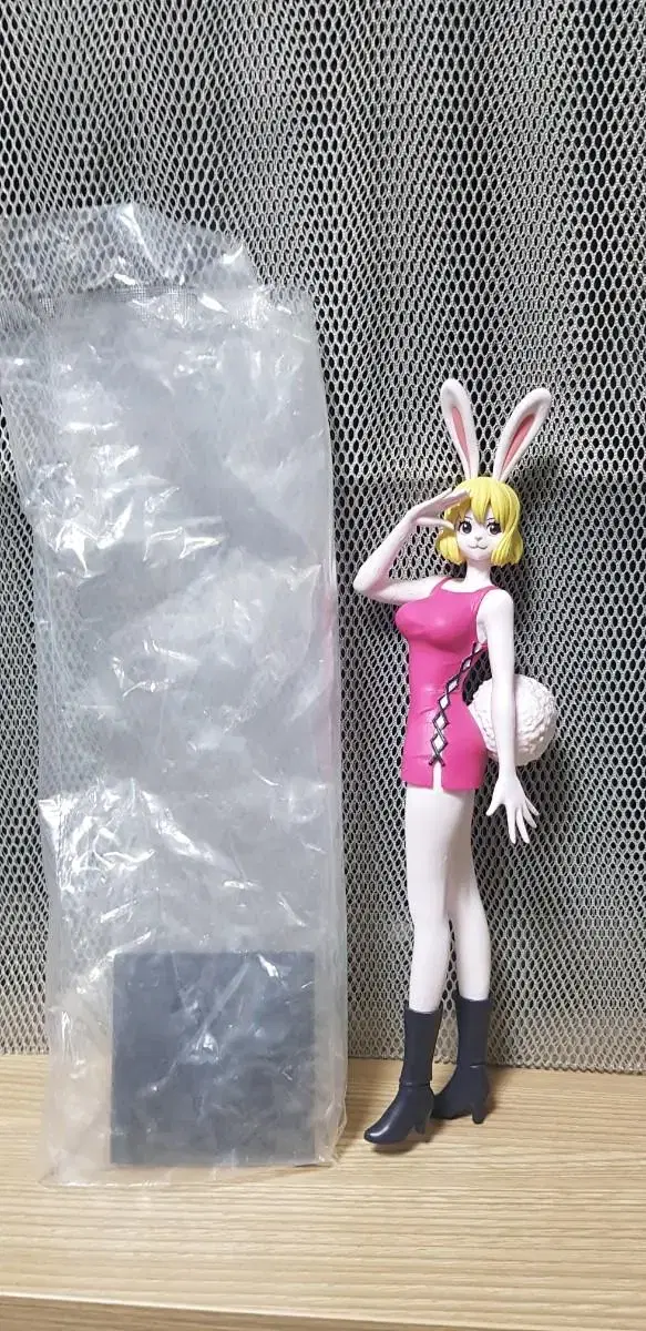 [Genuine]ONEPIECE Figures for sale(Female)