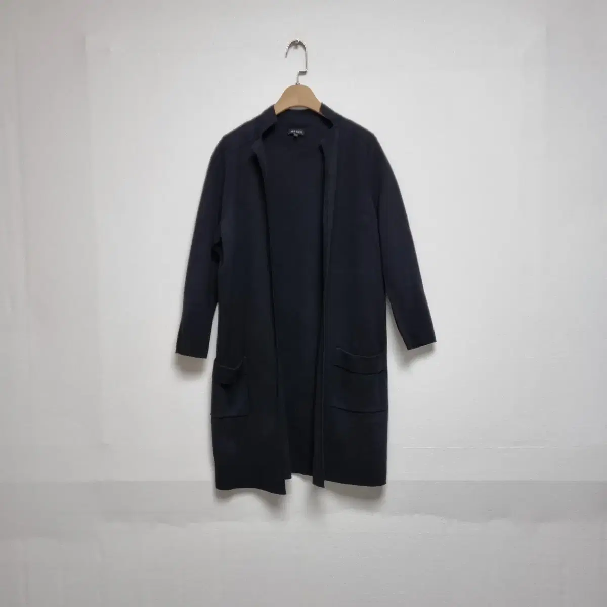 Jaeger Knit Long Cardigan Black (S) Zuu Vintage District Club