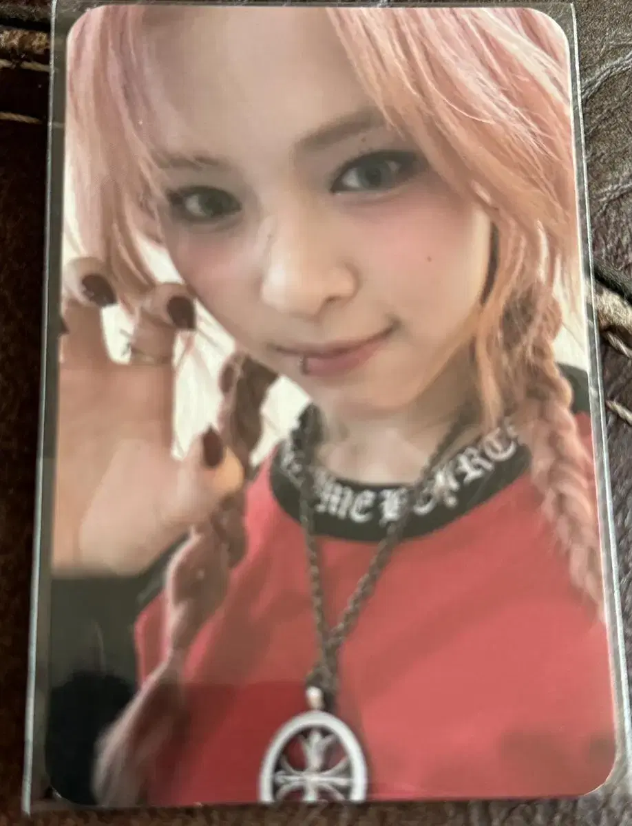 itzy ryujin unreleased photocard