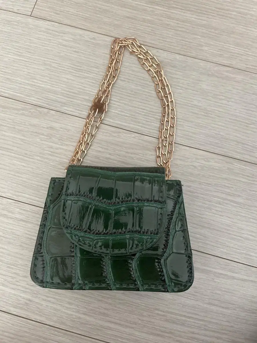 Green leather mini bag