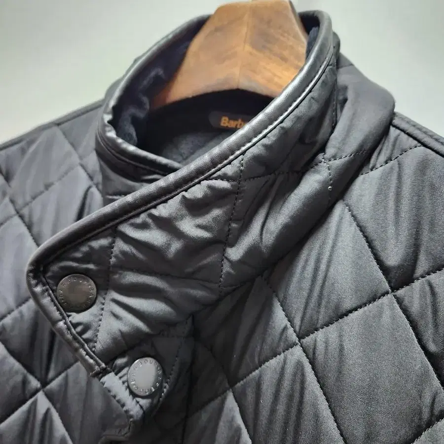 바버 barbour 퀄팅 자켓