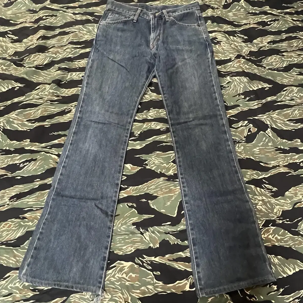 EDWIN DENIM PANTS 31SIZE