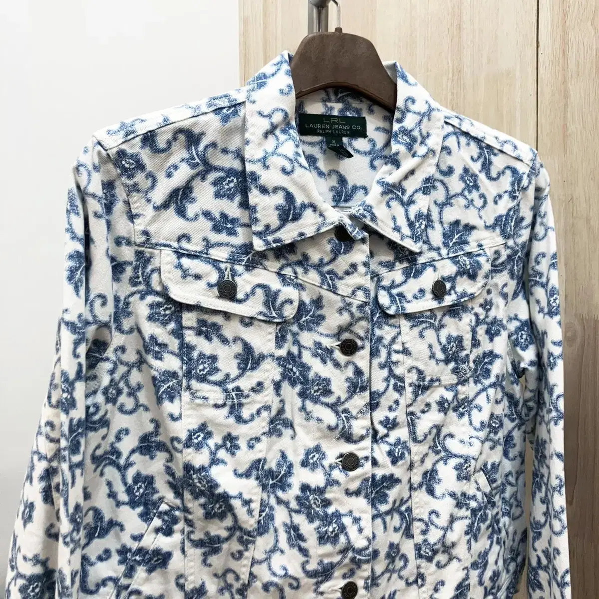 Polo Ralph Lauren White and bloo flower pattern detail cotton jacket