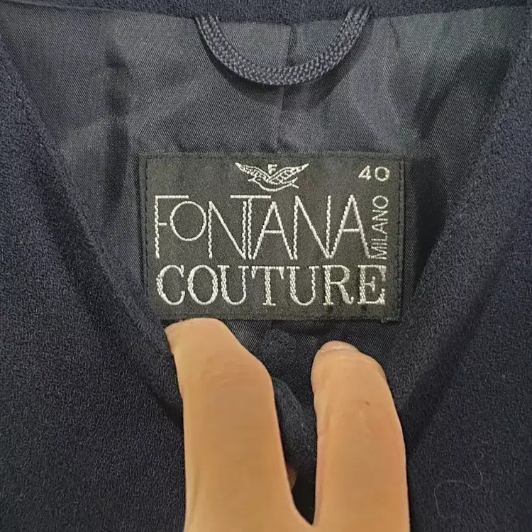 40(66)FONTANA COUTURE 이태리 진주단추 울 자켓