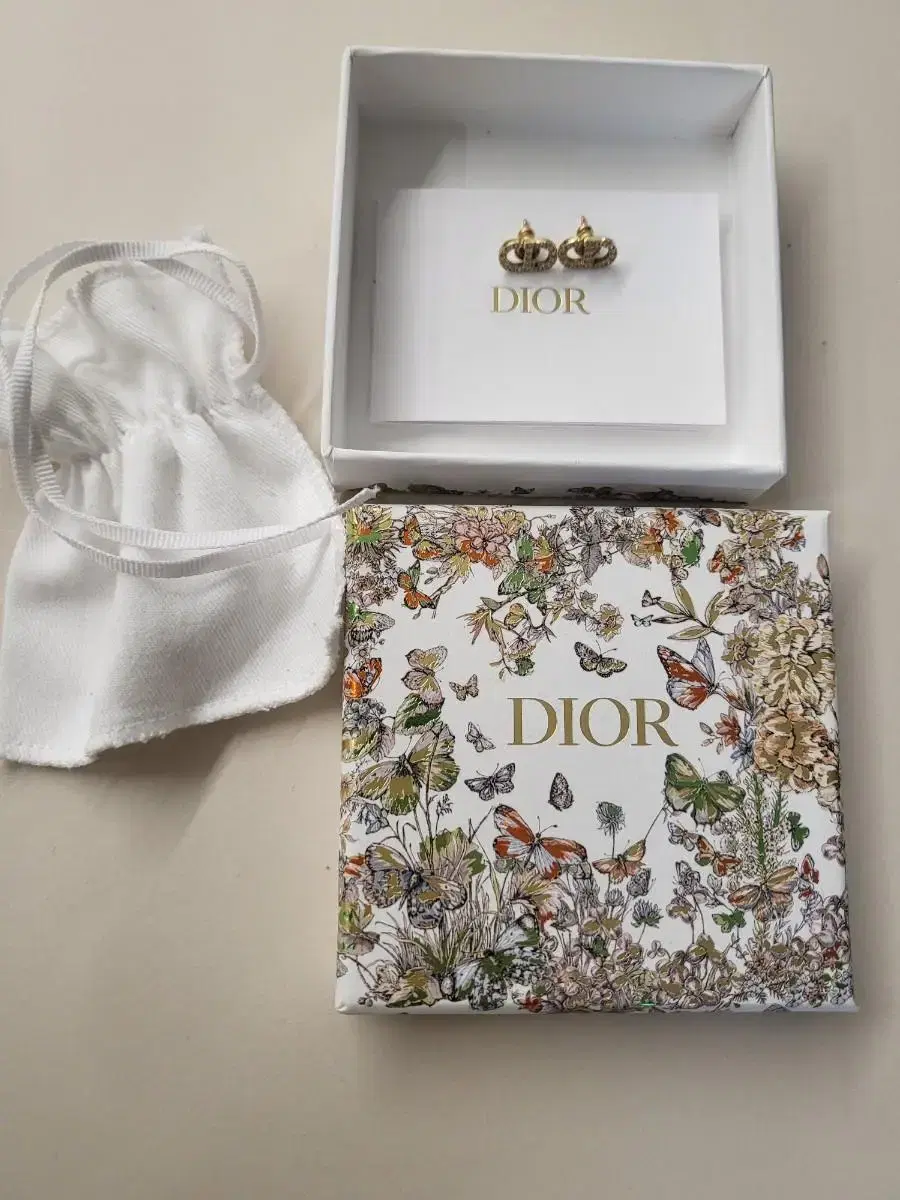 Dior stud earrings