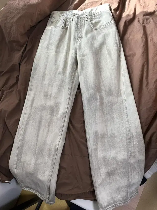 yiyae bleached denim pants brush beige