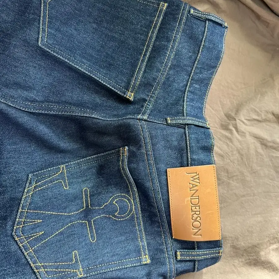 jw anderson denim 팬츠 31사이즈