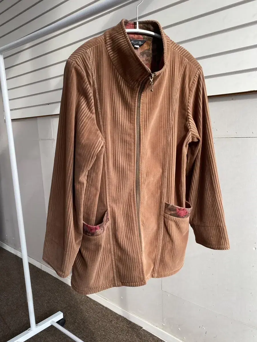 [W] Vtg velvet suede jacket