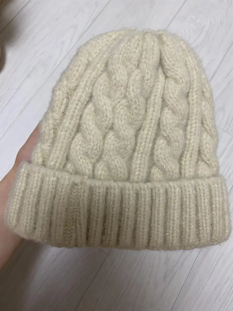 1+1 Beanie