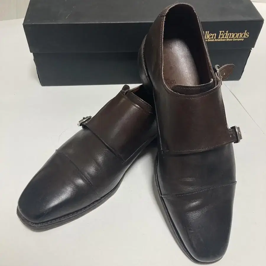 Allen Edmonds 알렌에드몬즈 뉴모라 더블몽크 8.5D