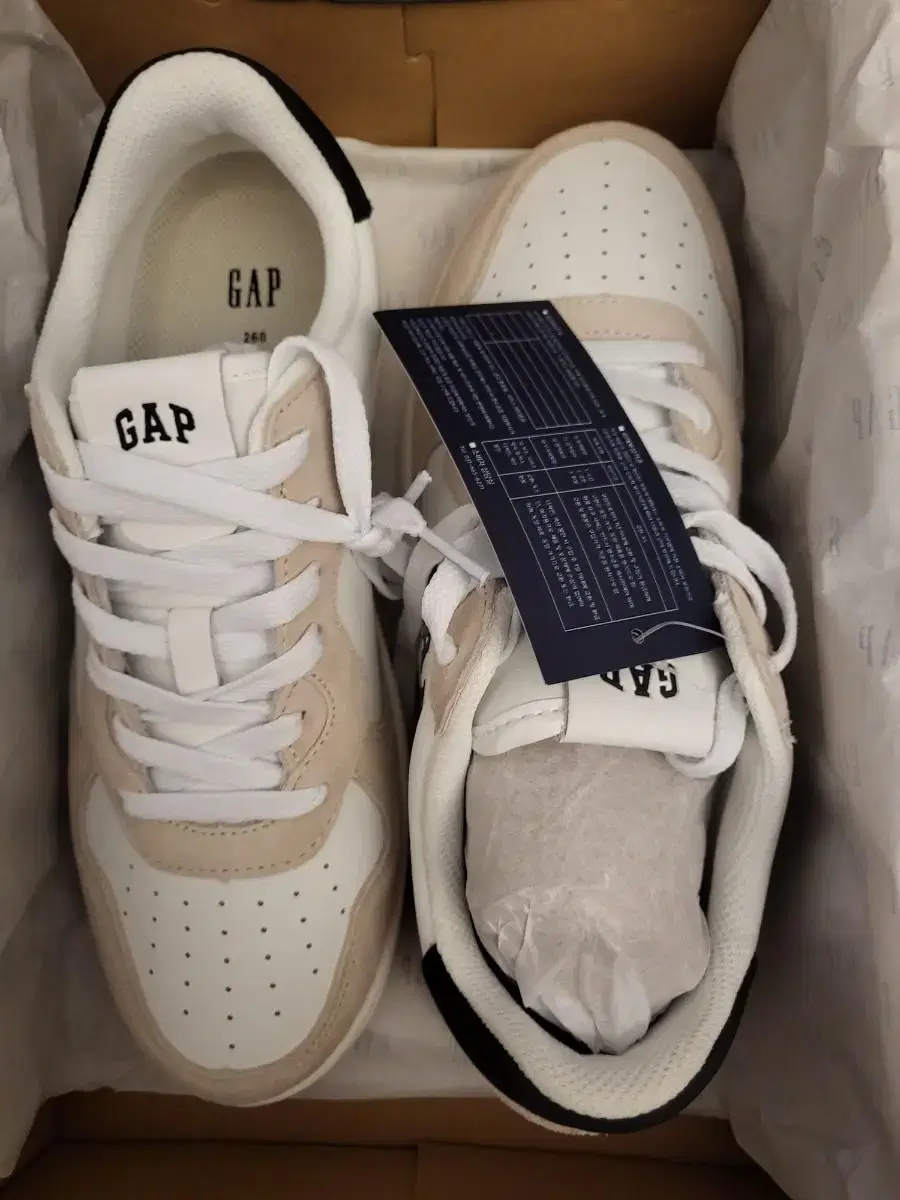 택달린 새상품 GAP 헤리티지 스니커즈