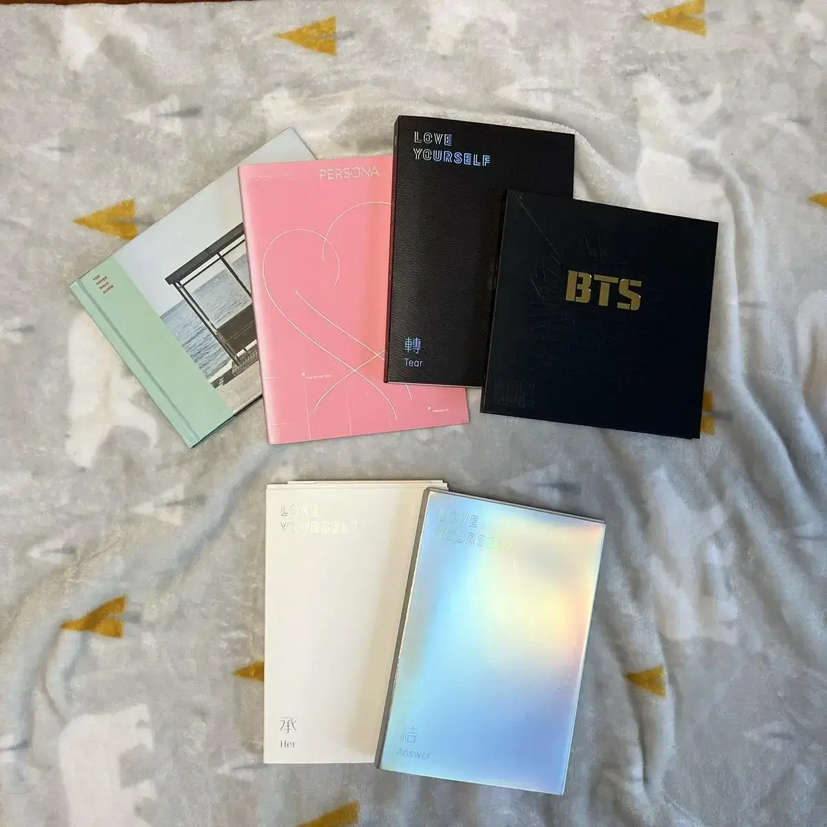 Sell BTS opened album(sell BTS opened album)