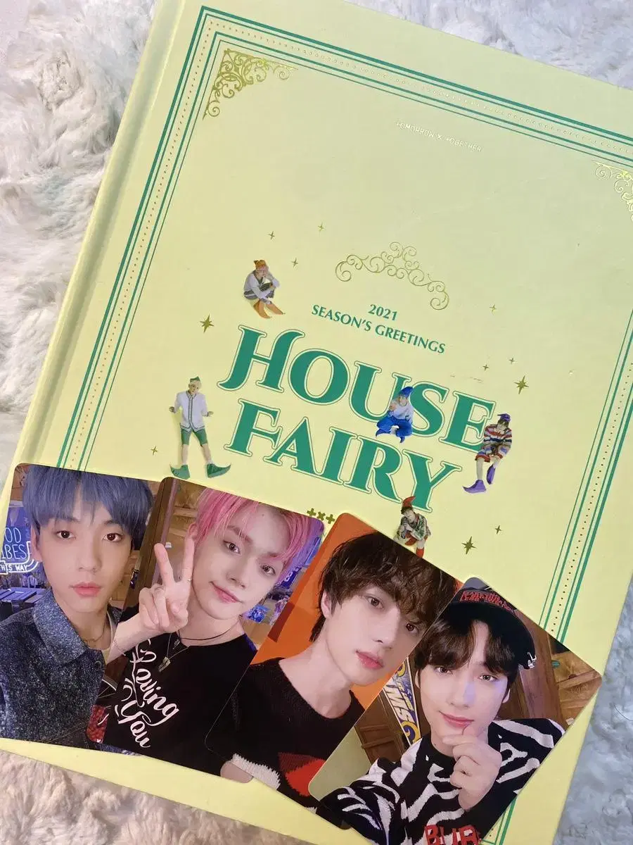 TXT 2021 seasons greetings soobin yeonjun beomgyu taehyun Hearning hueningkai photocard WTS