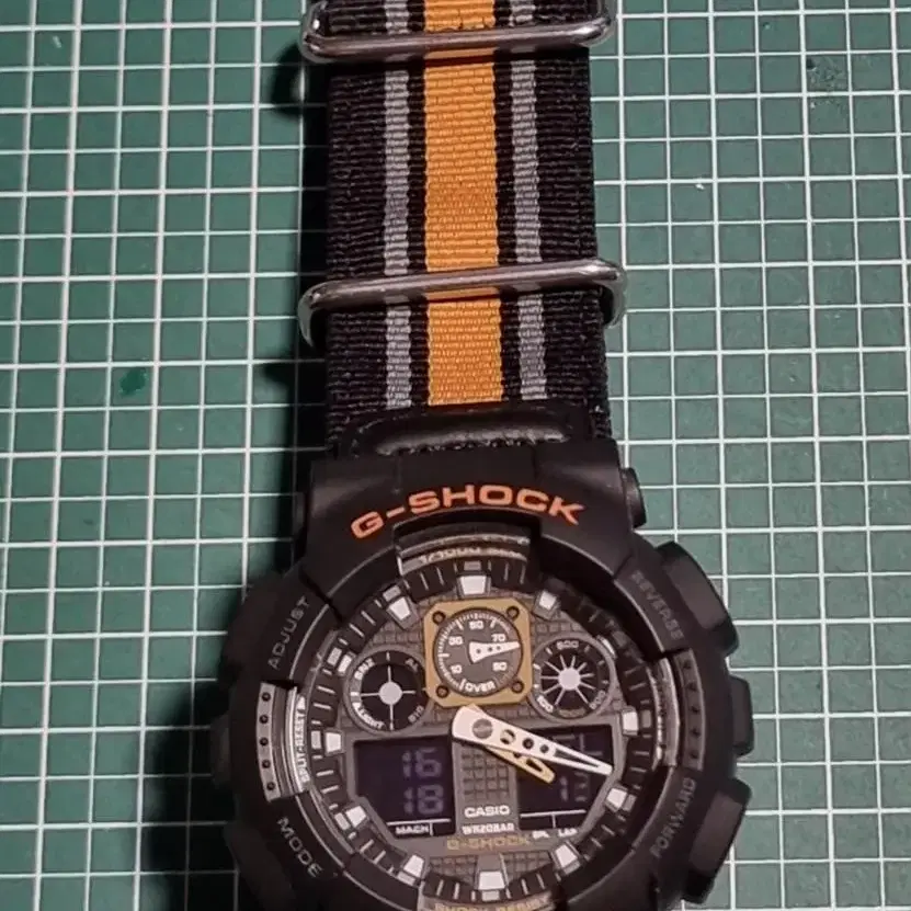 지샥 G-SHOCK GA-100MC 밀리터리 크로스 스트랩시계