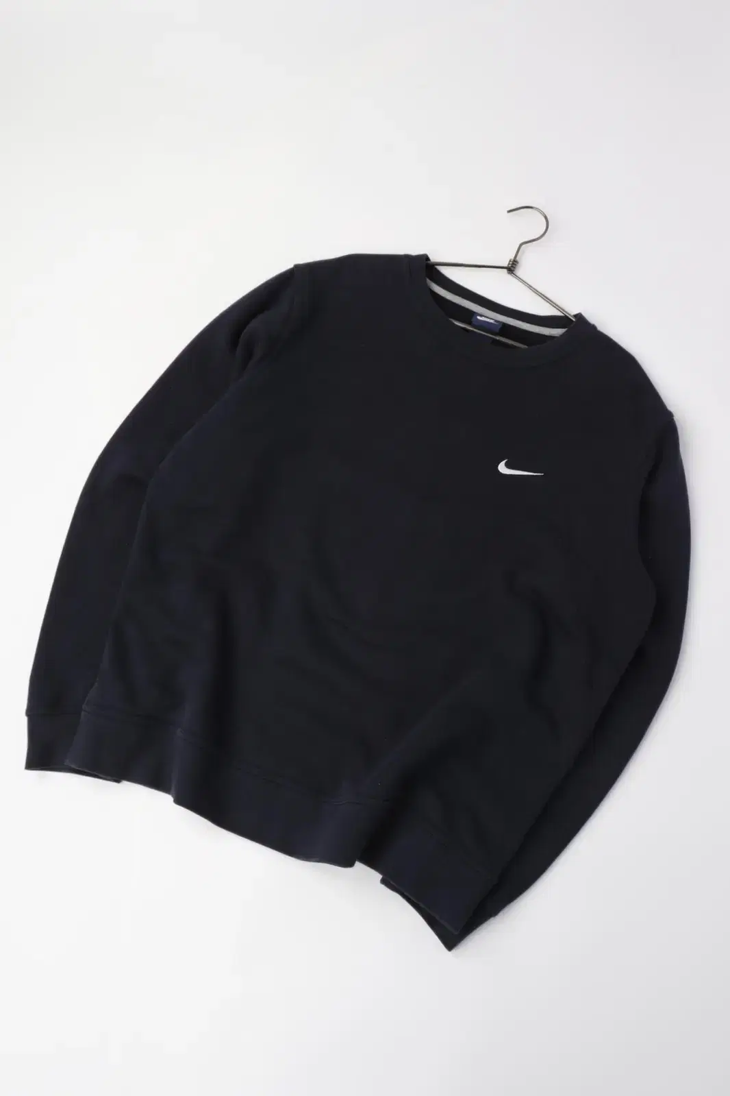 Nike Club Crewneck Top (105)