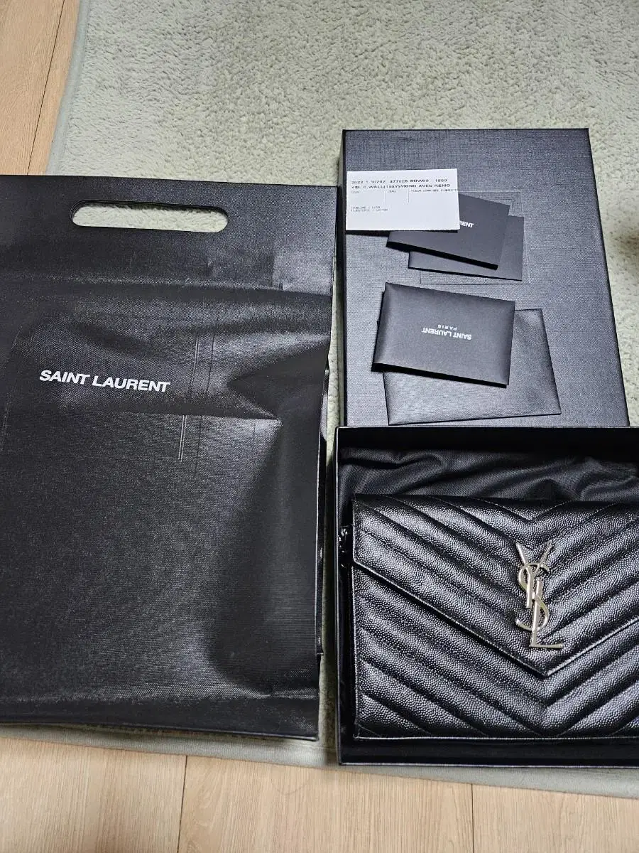 Saint Laurent bag