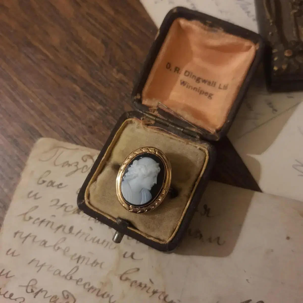 10k gold antique cameo ring