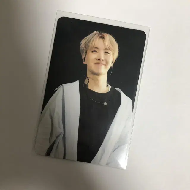 BTS 윙즈 디비디 호석 포카 jhope hobi poca