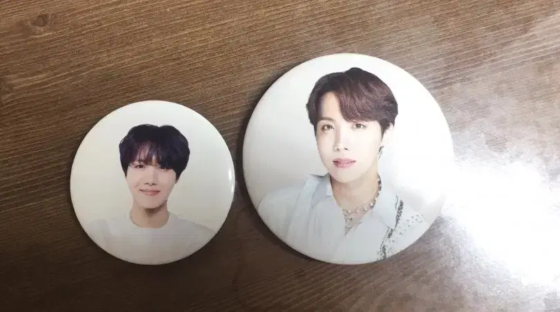 BTS j-hope jung hoseok sells official badges