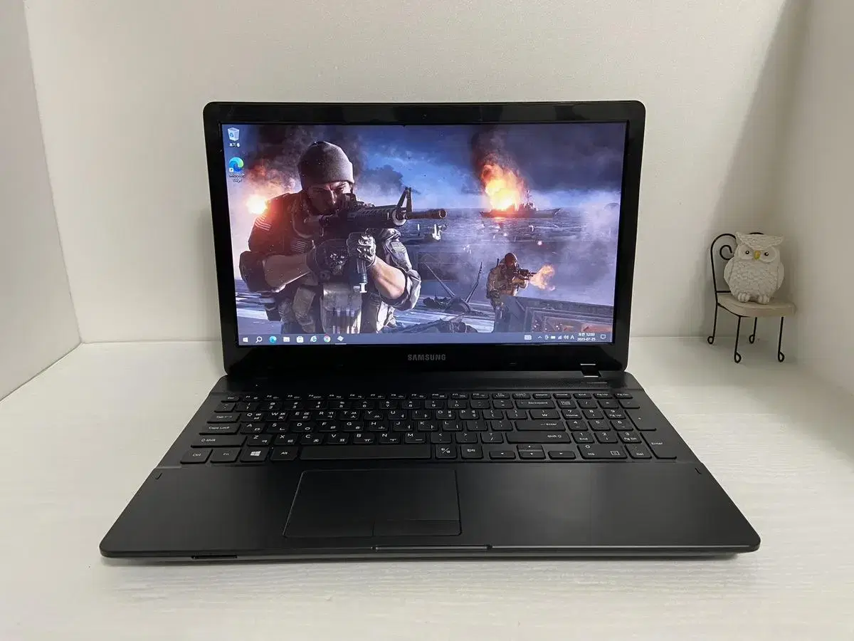 Samsung i7-6 High-end laptop gaming (LOL, Fifa, Adobe)