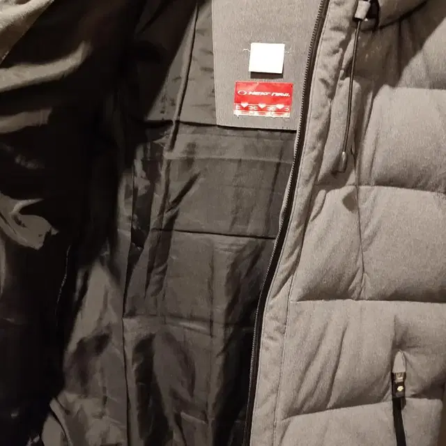 Descente (heat navi) 덕 다운 점퍼