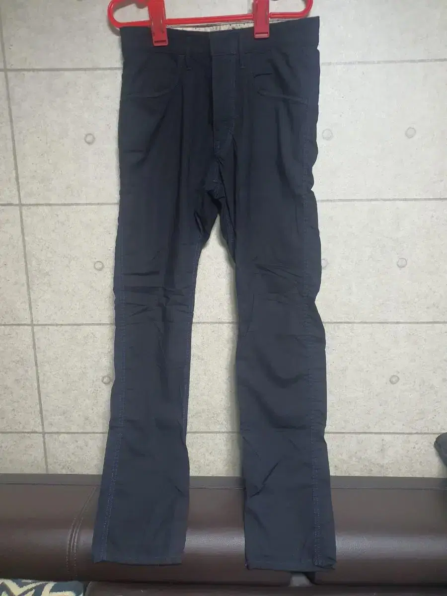 Non-native pants