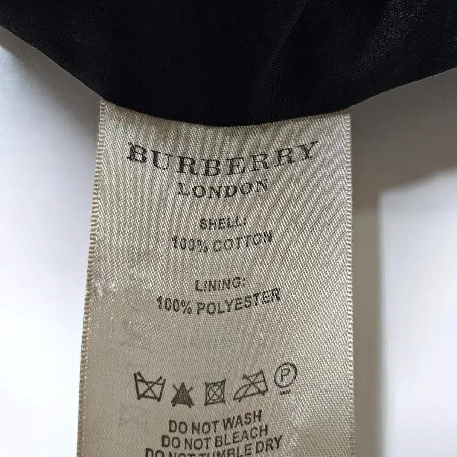 55)버버리 Burberry 더블버튼 디테일 트렌치코트