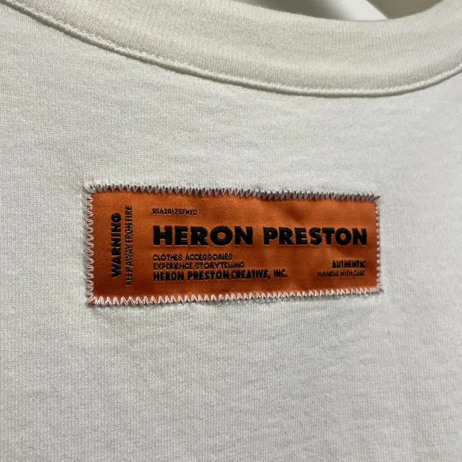 헤론프레스톤 반팔티셔츠 heron preston (105사이즈)