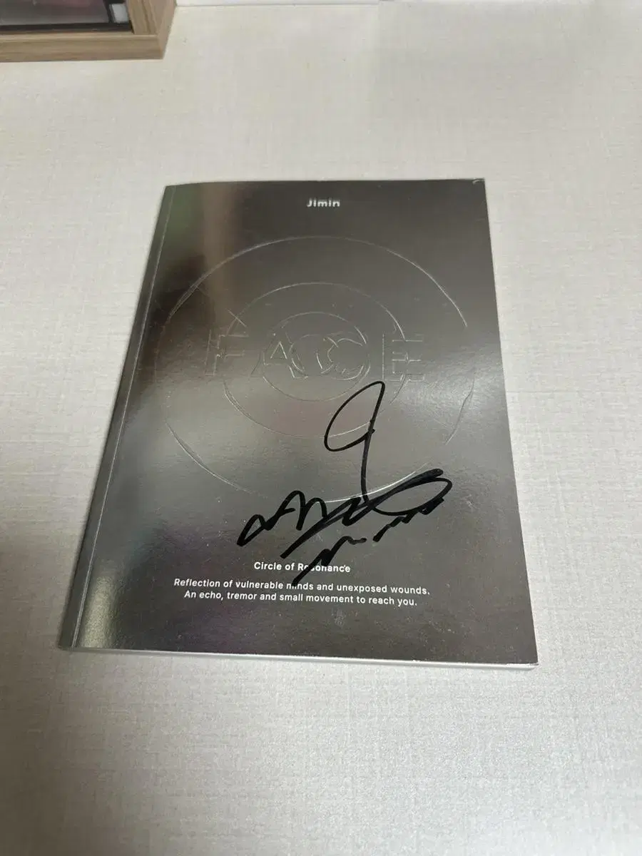 Not for sale) BTS jimin FACE autographed album Sell!