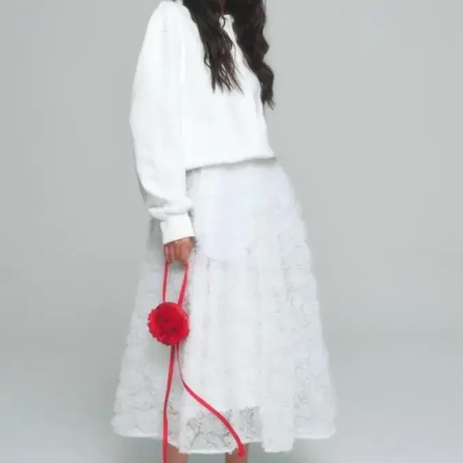 MOONSUN  Rose Lace Full Skirt / White