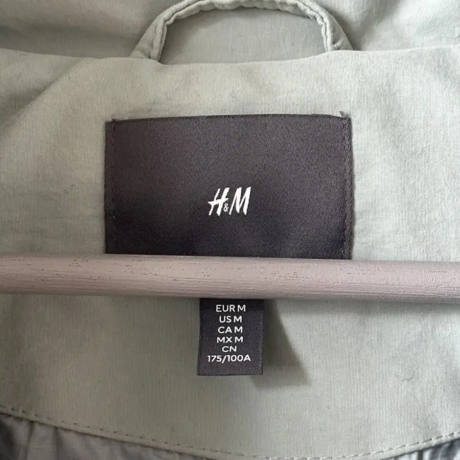 H&M 숏패딩