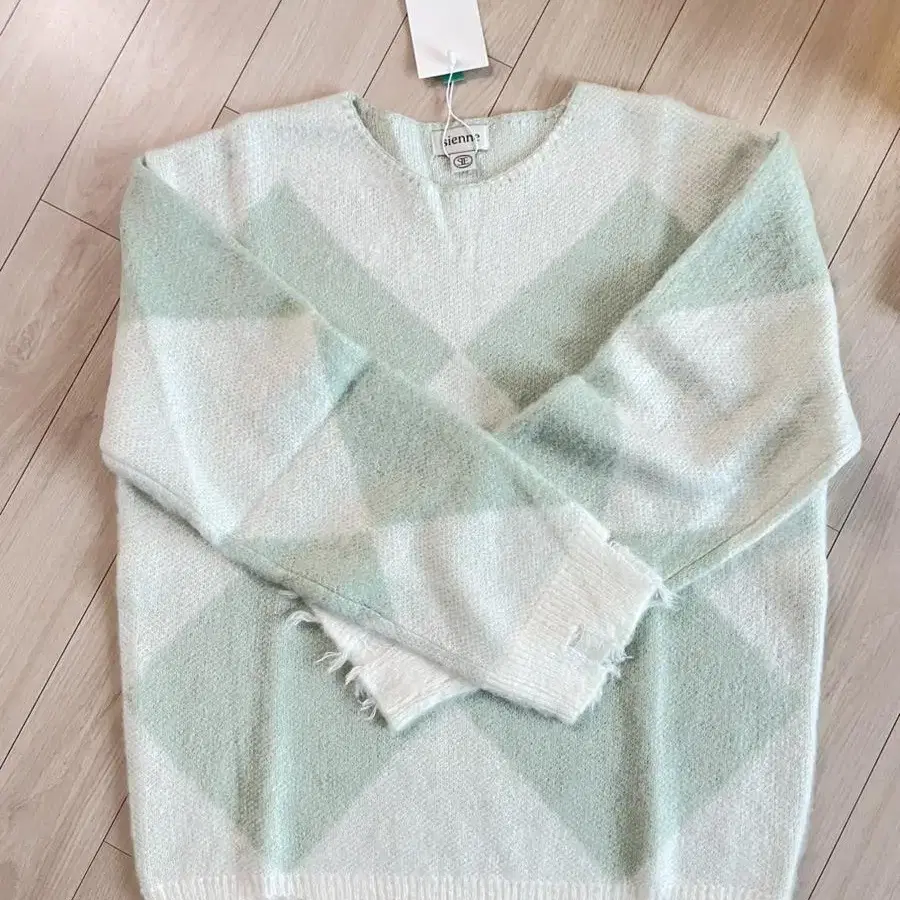 (새상품) 시엔느 니트 Chance Jacquard Knit (Mint)