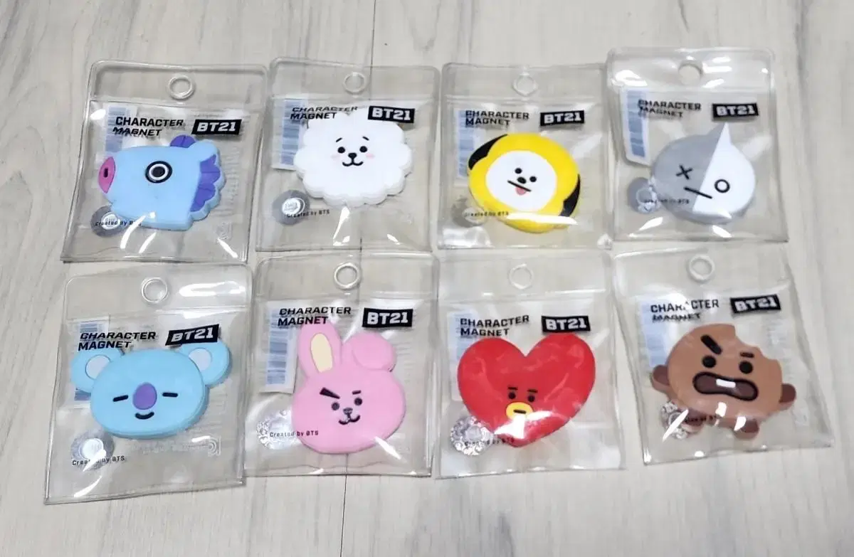 BTS BT21 Magnet (Unsealed) 1