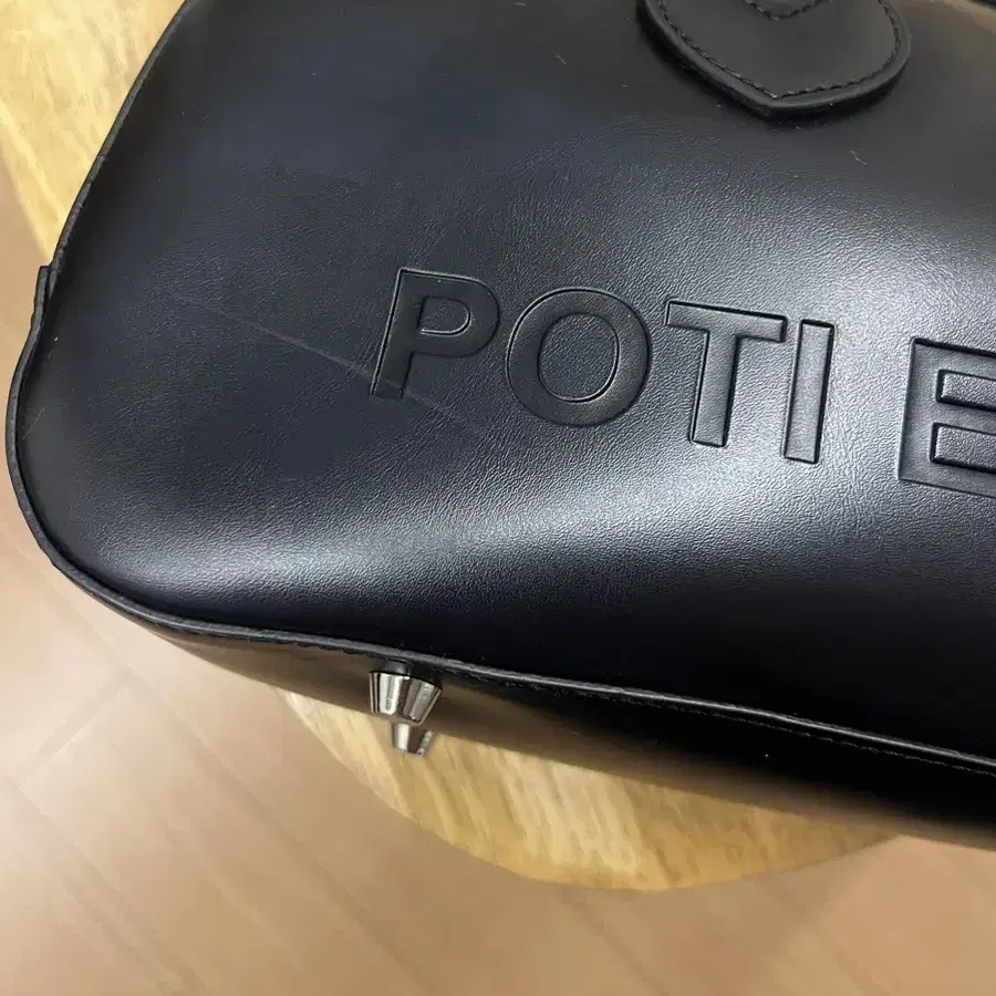 [Poti exclusive]black emboss boston bag