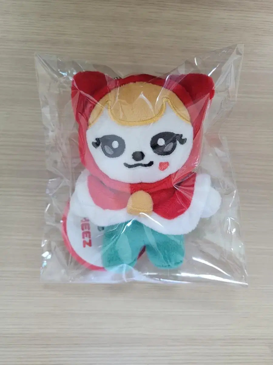 (unsealed)Christmas minive Cheese doll sells