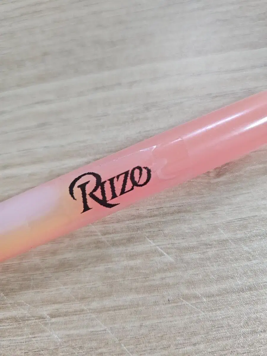 Rize Love119 Temporary Lightsticks Unused