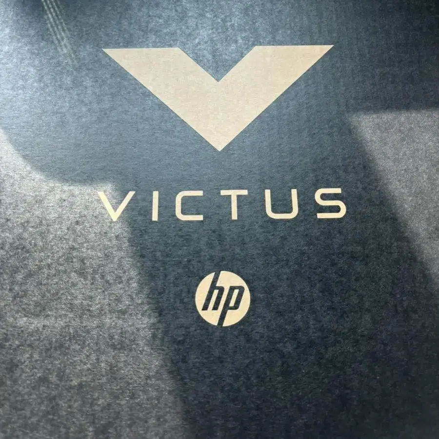 HP victus laptop 16-d1131TX