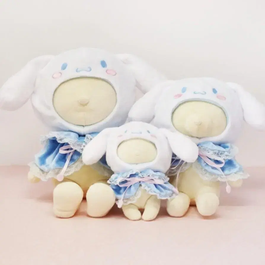 Cinnamoroll San Rio doll clothes size M lace cape