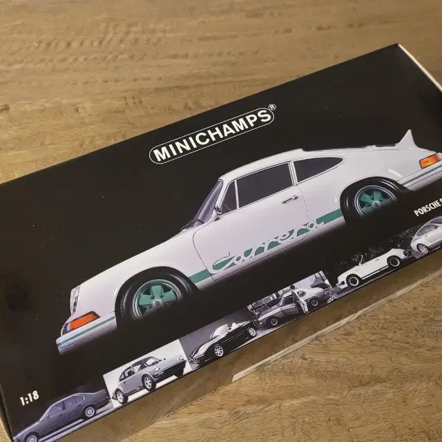 1/18 포르쉐911 Carrera RS 2.7 (미니챔프)