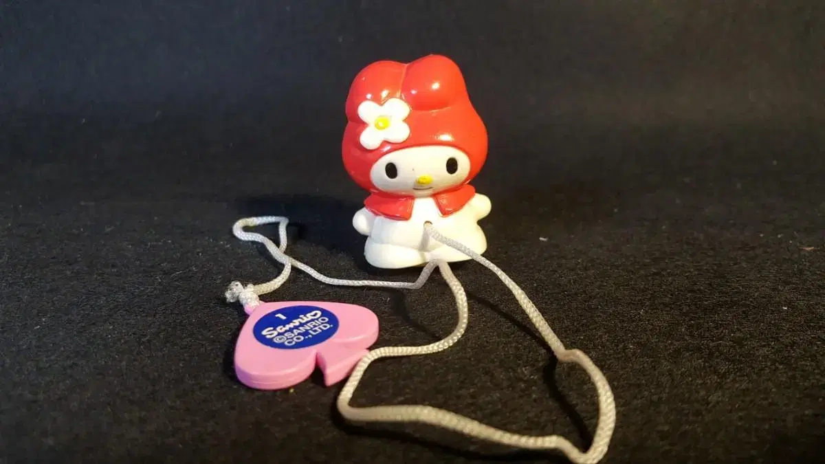 Classic Azang Azang My Melody Figures